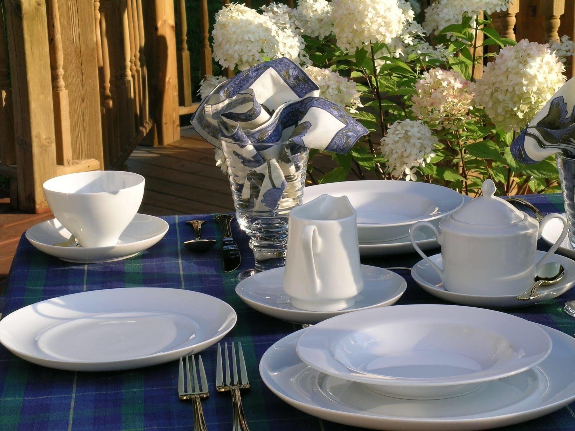 Plantation House Bed & Breakfast Port Hope Exteriér fotografie